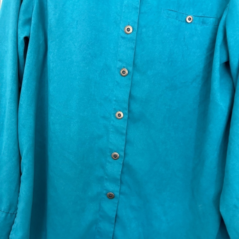 Vintage Chico’s Women’s Turquoise Button- Down Shirt - Picture 3 of 9